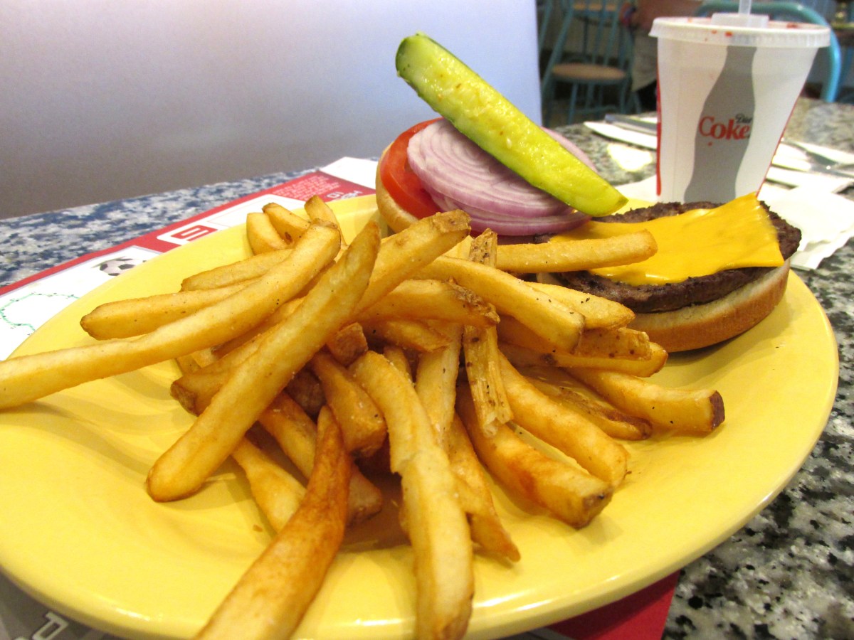 Beaches & Cream Soda Shop