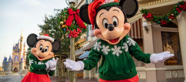 Christmas Mickey and Minnie